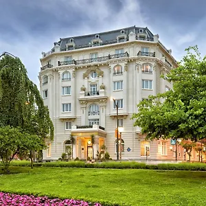 Carlton 5* Бильбао